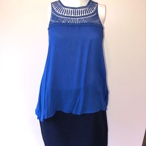Sleeveless blouse